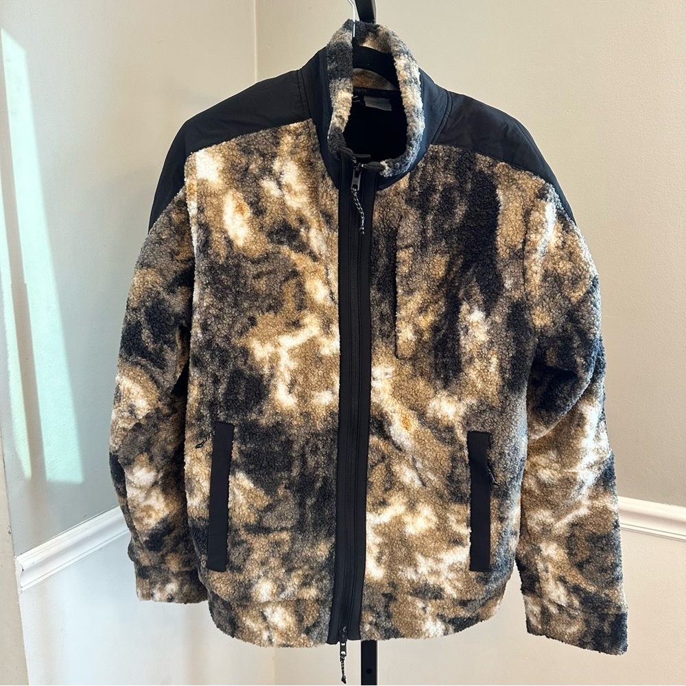 VRST Men’s Sherpa Full Zip Jacket Warm Stone Fleece Medium Heavyweight  NEW Camo